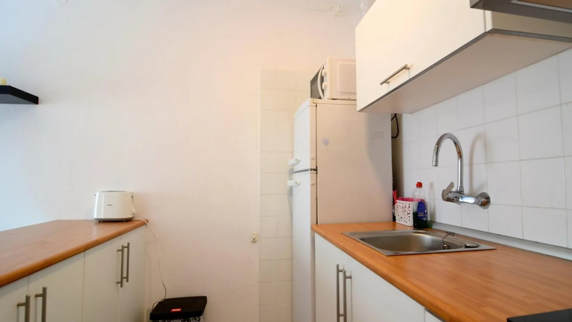 The Apartment In Pals Has 1 Bedroom